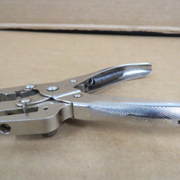 Vtg Sargent & Co. 1/4" Hole Punch & Fastener Paper Leather Cardboard Plastic - Picture 7 of 9